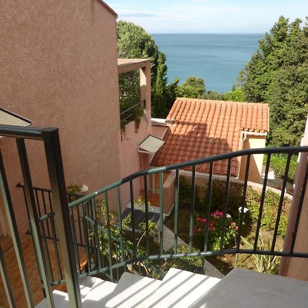 4Sap7 Appartement Avec Belle Terrasse 콜리우르 객실 사진